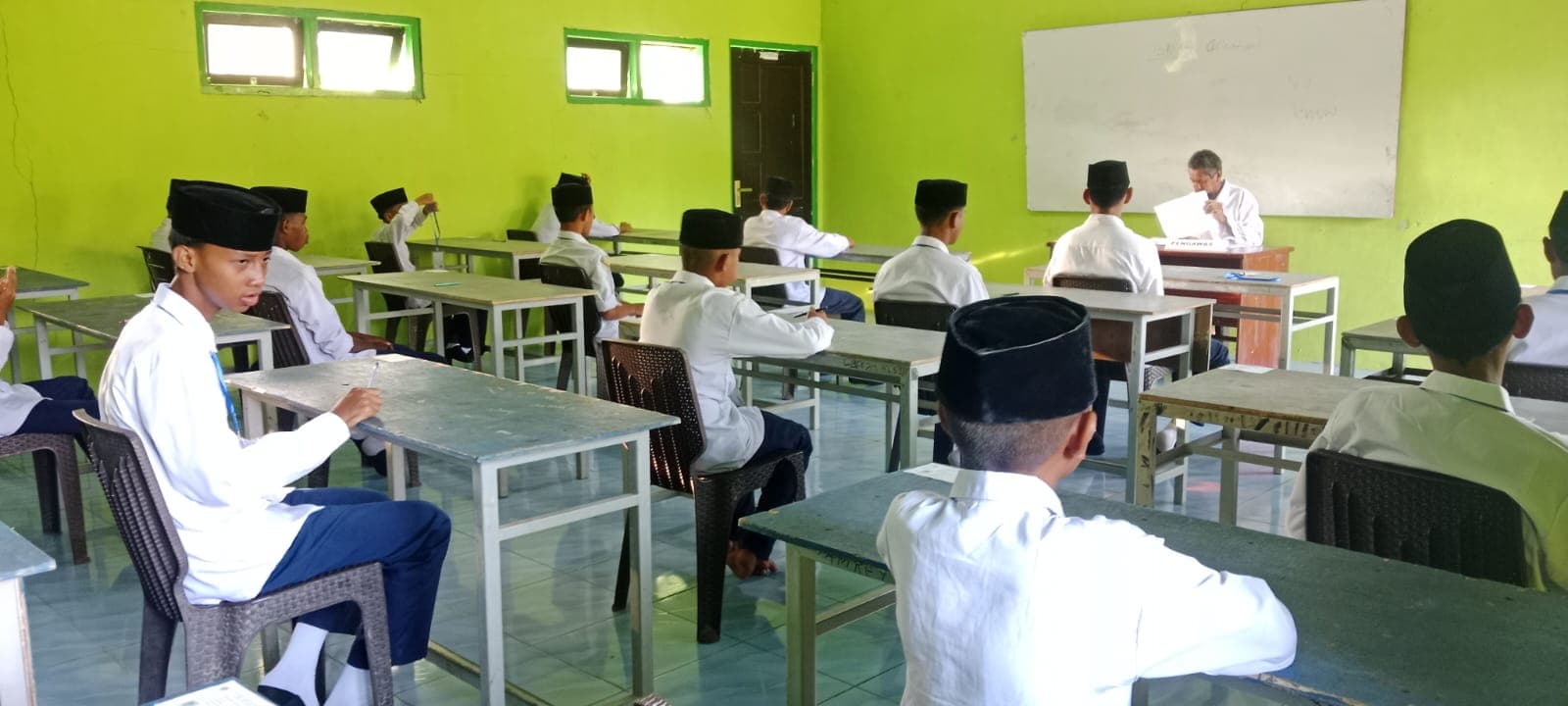 SD SahabatQu