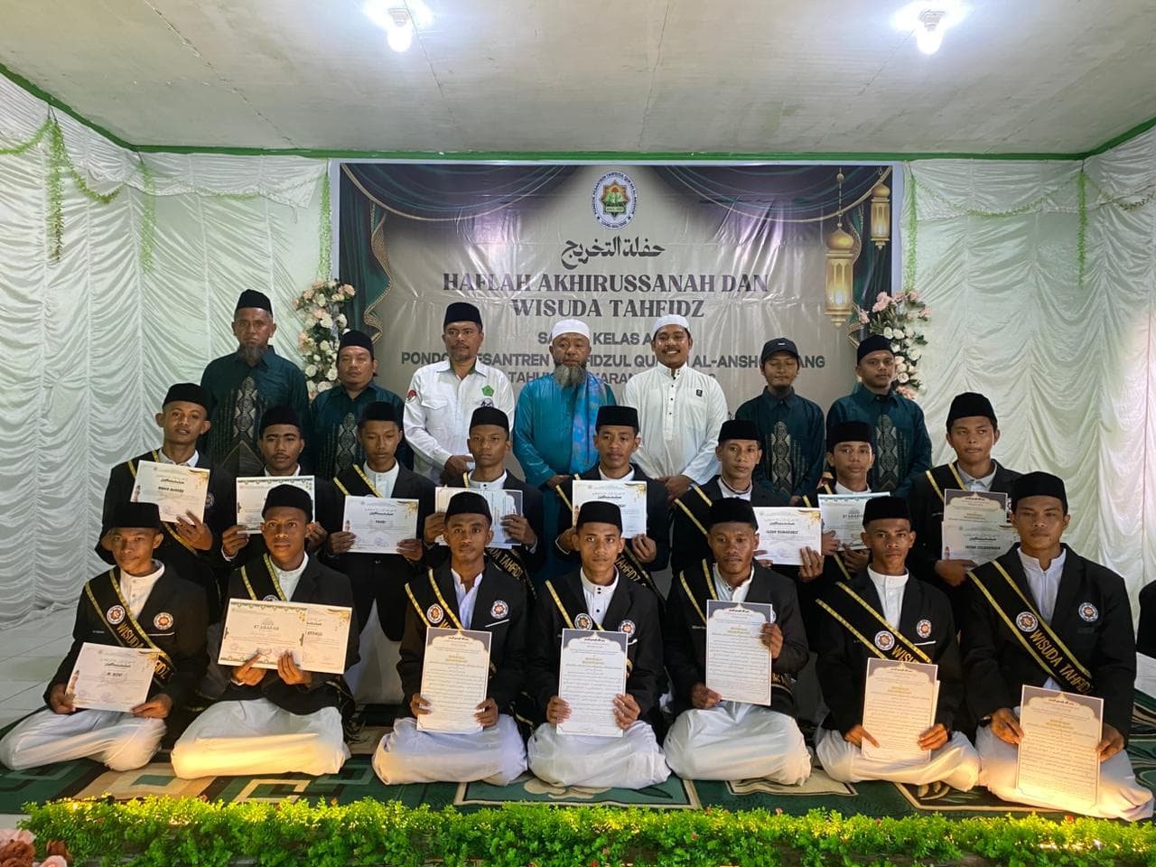 Santri Ekstra Public Speaking Al-Anshor Gali Ilmu Penyiaran